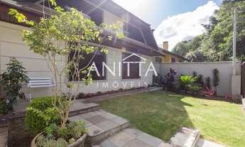 Imagem 2: Casa com 5 quartos - 446 m² - Ahú - Curitiba - PR