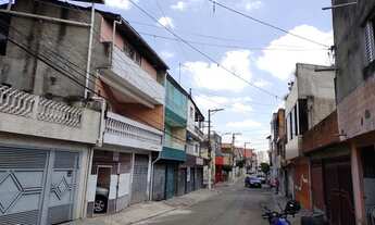 Imagem 2: São Duas Casas no mesmo terreno sobrado para venda tem 120 metros quadrados com 5 quartos