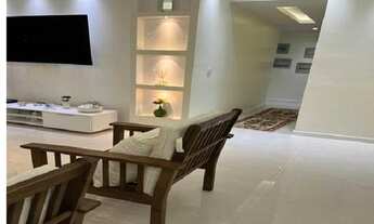 Imagem 7: Espaçoso apartamento 4 Suítes com varanda e churrasqueira