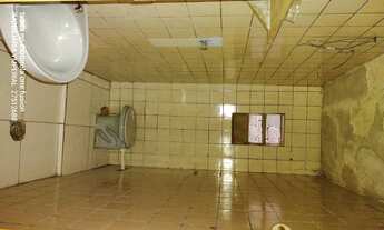 Imagem 7: São Duas Casas no mesmo terreno sobrado para venda tem 120 metros quadrados com 5 quartos