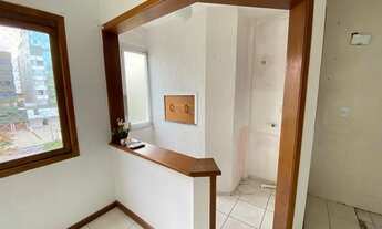 Imagem 2: Barbada de 1 dormitorio com box a 2 quadras do mar