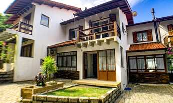 Imagem 2: Casa de 3 dormitórios com escritura a venda na Praia Mole em Florianópolis SC