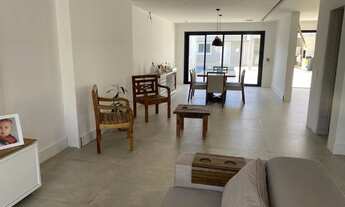 Imagem 7: Excelente casa duplex de 3 suítes em condomínio fechado na Ilha de Guaratiba