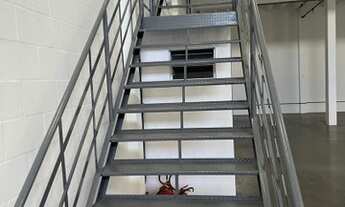 Imagem 4: Depósito - Pavilhao aluguel 360 metros ja com energia solar