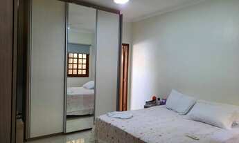 Imagem 5: Sobrado com piscina 4 quartos sendo 3 suítes - Jardim Santa Marta - Cuiabá - MT