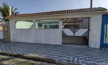 Imagem 1: Linda casa de frente para a praia.... <br>Otima localizacao