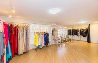 Imagem 7: Casa com 5 quartos - 446 m² - Ahú - Curitiba - PR