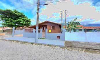 Imagem 3: Casa térrea para venda com 140 metros quadrados com 3 quartos em Praia de Fora - Palhoça