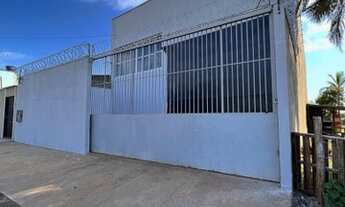 Imagem 2: Galpão em frente ao Condomínio Morada do Sol