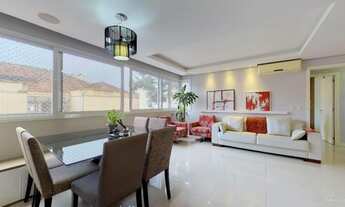 Imagem 2: Apartamento de 98 metros quadrados no bairro Petrópolis com 3 quartos