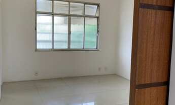 Imagem 2: Apartamento para venda tem 70 metros quadrados com 3 quartos em Vila da Penha - Rio de Jan