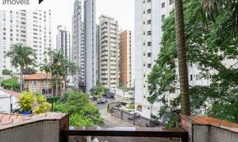 Imagem 6: É aqui no coração de Perdizes que fica este apartamento de 2 suítes e 4 varandas, na R. Ca