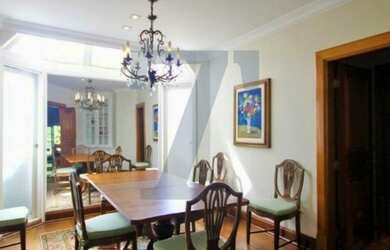 Imagem 4: Casa à venda em rua fechada em Alto de Pinheiros