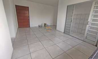 Imagem 2: SANTA BÁRBARA D'OESTE - Casa Padrão - PARQUE PLANALTO