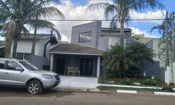 Imagem: Casa de condomínio para venda possui 350