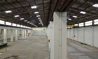 Imagem 3: Galpão para locação no Parque São Lourenço, com 3632 m de área construída, 20 vagas, área