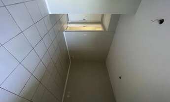 Imagem 7: Condomínio Thay| Barra Bonita | 3 qts | 1 suíte | varandão | Andar baixo | Vista Livre