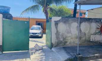 Imagem: Casa enorme com quintal enorme