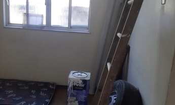 Imagem 6: Casa para venda possui 360 metros quadrados com 3 quartos em Centro - Barra Mansa - RJ