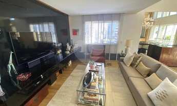 Imagem 3: Vila Nova Conceição/ Itaim Bibi- duplex mobiliado impecável com 1 mega suite e 2 vagas