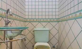 Imagem 6: Apartamento para venda possui 127 metros quadrados com 4 quartos em Petrópolis - Porto Ale