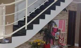 Imagem 4: Sobrado 3 Suítes 4 Quartos/WCs Pé Direito alto, Reformado, Escritura e Habite-se