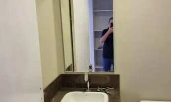 Imagem 4: Apto todo reformado sendo 2:dorm uma suíte, lavabo ,armários novos ,excelente local a 3 qu