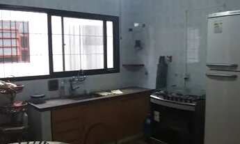 Imagem 2: Casa Térrea para venda possui 146 metros quadrados com 3 quartos em Praia Grande Jd Real