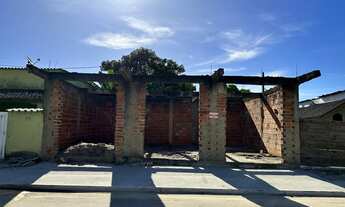 Imagem 3: Vendo terreno com estrutura de lojas