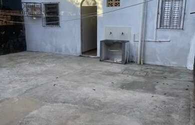 Imagem 6: Casa com quintal zona sul