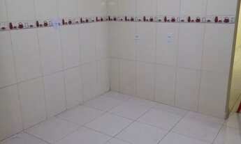 Imagem 4: Alugo casa com 2/4