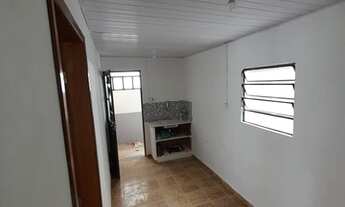 Imagem 7: Casa para aluguel tem 26 metros quadrados com 2 quartos em São Mateus - Juiz de Fora - MG