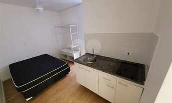 Imagem 7: Aclimação: Alugue um Studio Amplo por um Valor Imbatível!