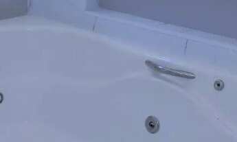 Imagem 5: Vendo apartamento térreo 4 quartos, sendo suite,suite master,banheiro,lavabo,sala cosala