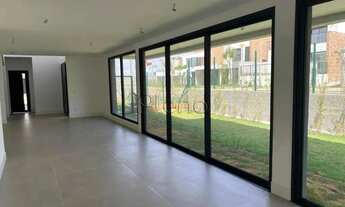 Imagem 4: Casa à venda em Campinas, Alphaville Dom Pedro, com 3 suítes, com 242.13 m²