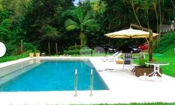 Imagem: Casa com 4 Quartos à venda, 650 m² por