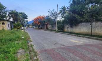 Imagem 4: Terreno 15 X 50. Todo murado com uma casa completa