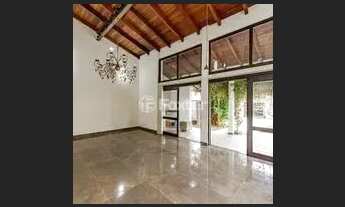 Imagem: Sobrado para venda possui 354 metros quadrados