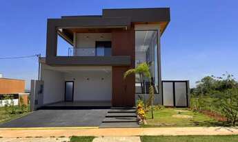 Imagem: Casa de Alto Padrão no Condomínio Parqville