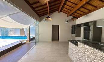 Imagem 3: Casa de alto padrão com piscina e 3 dormitórios para locação - Condomínio Flora Ville Boi