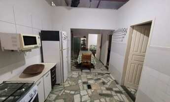 Imagem 6: Oportunidade imperdível! Casa (residencial e comercial) à venda no centro de Prado - BA