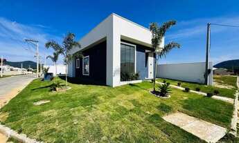 Imagem 4: Imóvel para venda possui 100 metros quadrados com 3 quartos em Ubatiba - Maricá - RJ