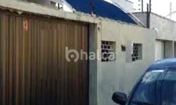 Imagem: Casa Residencial à venda, no bairro Centro