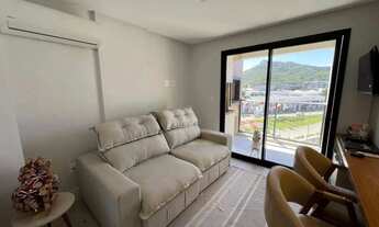 Imagem 2: Apartamento mobiliado e equipado com 2 quartos (1 suíte), 2 vagas, para venda em Balneário