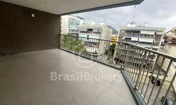 Imagem: Apartamento na Freguesia totalmente reformado