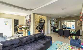 Imagem 2: Casa moderna e aconchegante em condomínio na Zona Sul de Porto Alegre!