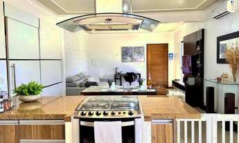 Imagem 7: Cobertura ampla e ensolarada no coração dos Ingleses - Florianópolis