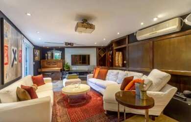 Imagem 2: Casa Reformada em Condomínio à Beira do Rio Ampla, Confortável e Pronta para Morar