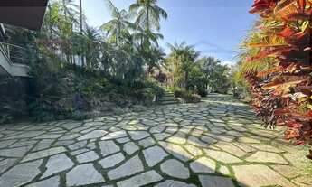 Imagem 6: Imóvel para venda em condomínio tem 440 metros quadrados com 4 quartos em IGARATA - Igarat