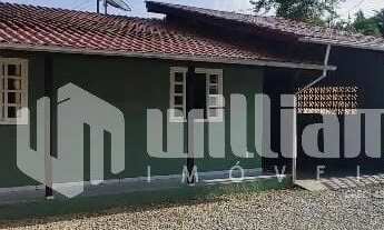 Imagem 2: Oportunidade no São Pedro! Terreno Amplo com Casa aos Fundos Guabiruba